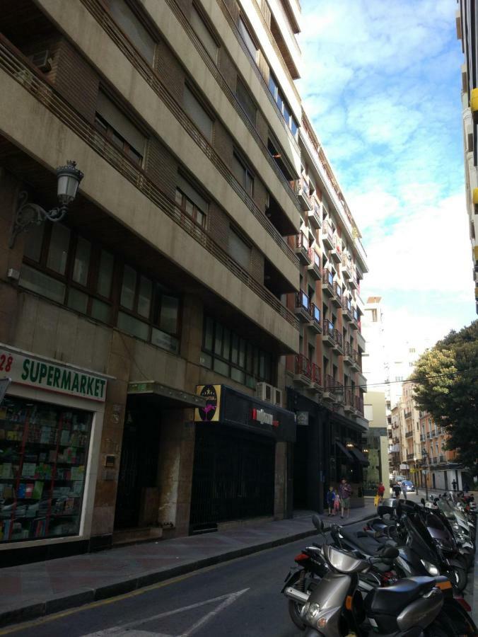 La Explanada Alicante Exterior foto