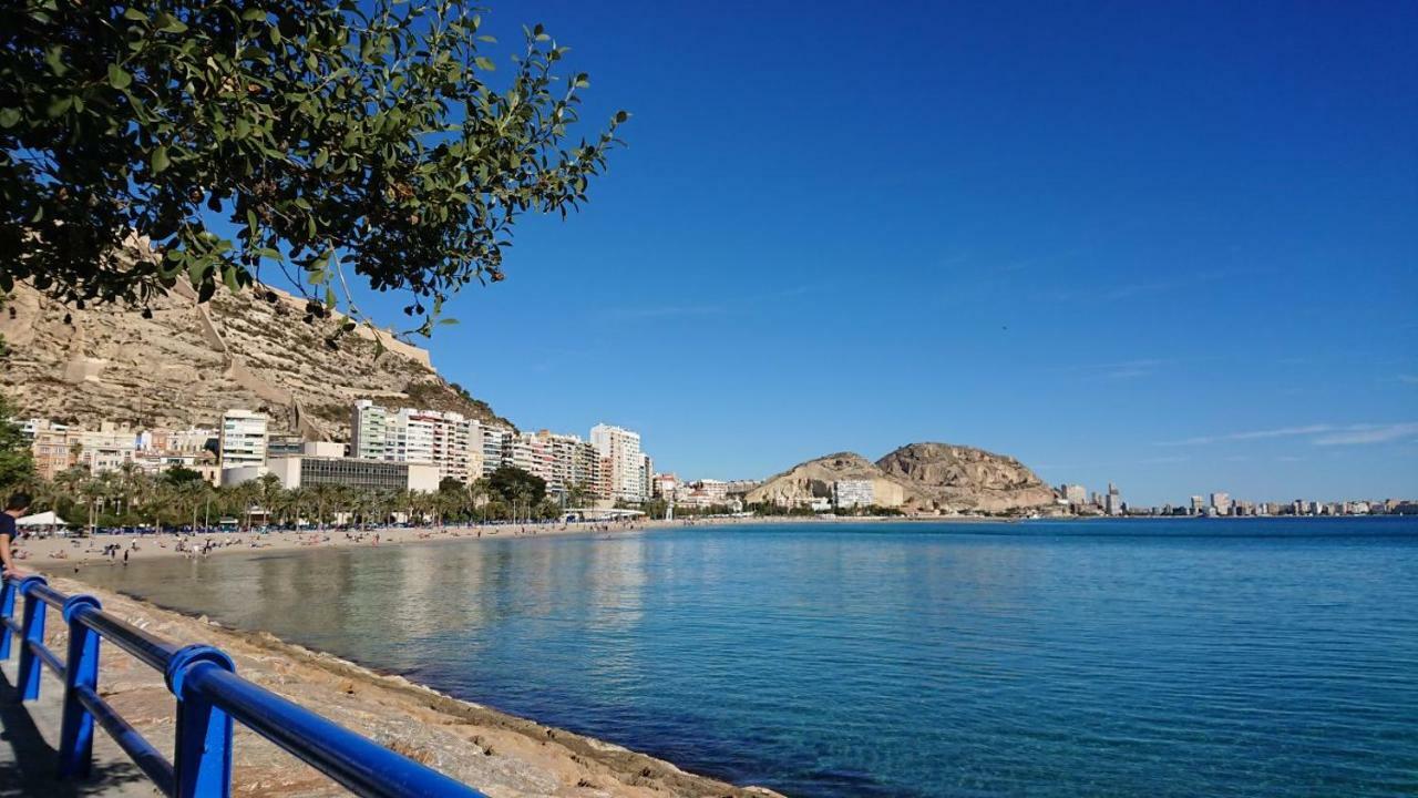 La Explanada Alicante Exterior foto